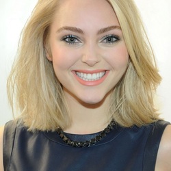 Пазл: Анна-Сифия Робб