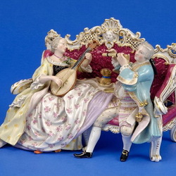 Пазл: Фарфоровая статуэтка