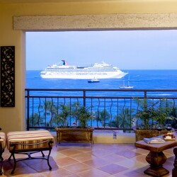 Пазл: Номер с видом на море