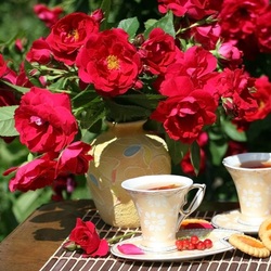 Пазл: Букет на столе