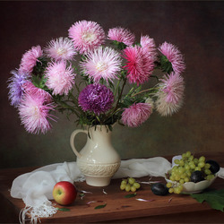 Пазл: Астры и виноград