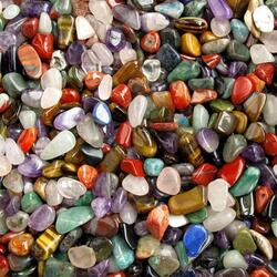 Пазл: Мир самоцветов