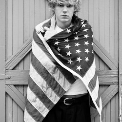 Пазл: Эван Питерс