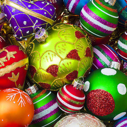 Пазл: Елочные шары