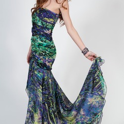 Пазл: Белла Торн