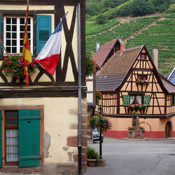 Пазл: Городок Юнавир