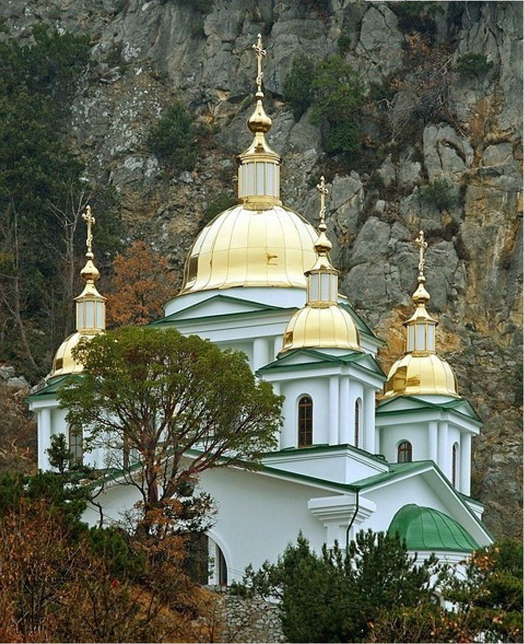 Республика крым монастырь