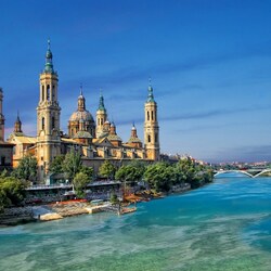 Пазл: Храм Базилика-де-Нуэстра-Сеньора-дель-Пилар, Сарагоса, Испания