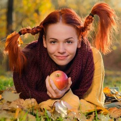 Пазл: Девушка - осень