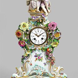 Пазл: Часы в фарфоре