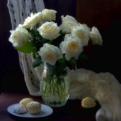 Пазл: Белые розы и зефир