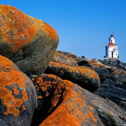 Пазл: Маяк и камни