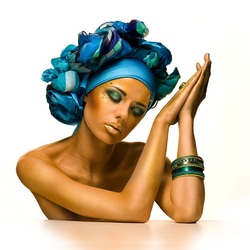 Пазл: Синий платочек