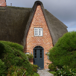 Пазл: Аккуратный домик