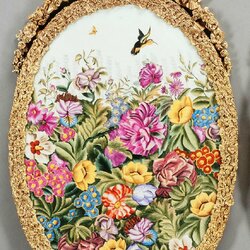 Пазл: Фарфоровый медальон 