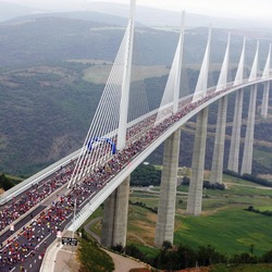 Пазл: Мост Millau Viaduct 