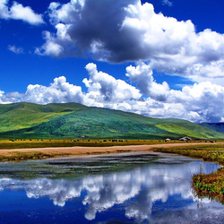 Пазл: Зелёная долина