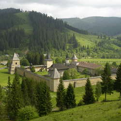 Пазл: Монастырь Сучевица